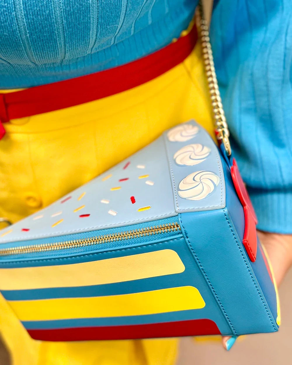 Hot Sale π Loungefly - Disney Snow White Cosplay Cake Crossbody Bag β 2 Hot Sale π Loungefly - Disney Snow White Cosplay Cake Crossbody Bag β - Image 2